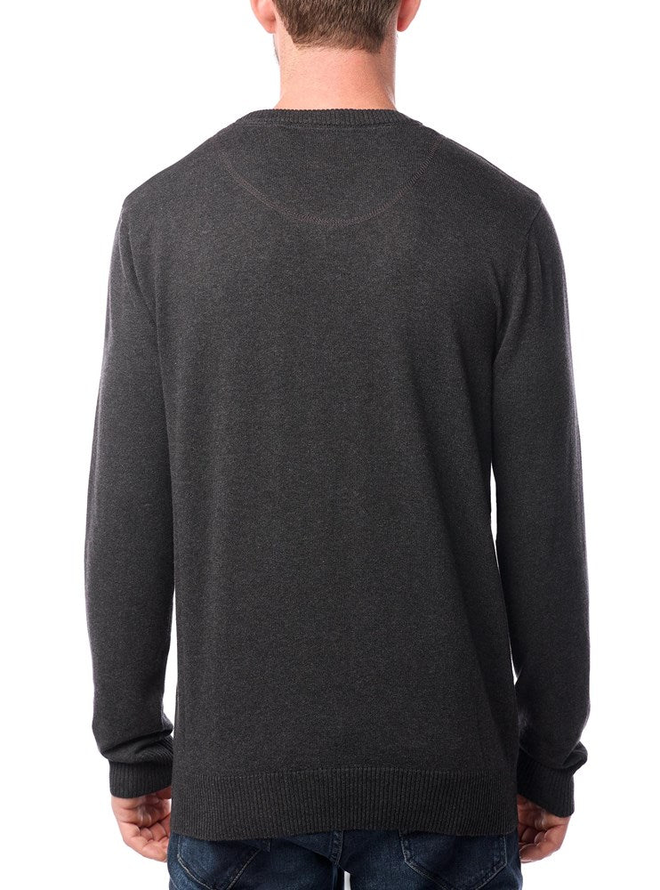 MEN'S BASIC V-NECK SWEATER