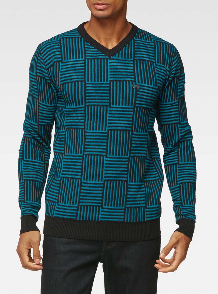 MEN'S V NECK SWEATER